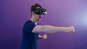 Does Oculus Quest come with Pre-Installed Games?